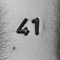 Pre Owned Louis Vuitton Logo Size 41 White Leather Pumps