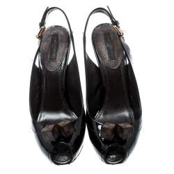 مملوكة مسبقًا Louis Vuitton Dark Brown Patent Leather New Saint Honore Slingback Platfrom Sandals Size 37