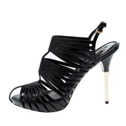 Louis Vuitton Black/White Patent Leather T-strap Sandals Size 39
