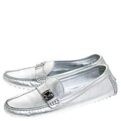 Pre Owned Louis Vuitton Metallic Silver Leather Lombok Loafers Size 37
