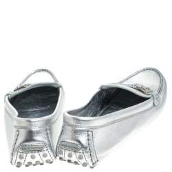 Pre Owned Louis Vuitton Metallic Silver Leather Lombok Loafers Size 37