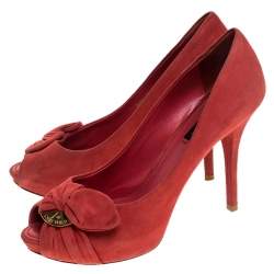 Pre Owned Louis Vuitton Red Suede Catania Peep Toe Platform Pumps Size 38