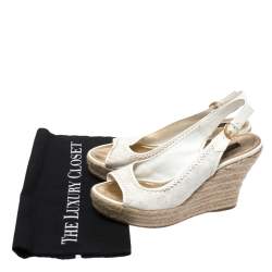 مملوكة مسبقًا Louis Vuitton White Monogram Canvas And Patent Leather Platform Espadrille Wedge Sandals Size 38.5