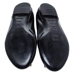 مملوكة مسبقًا حذاء باليرينا فلات لوي فيتون مزين بمربع جلد أسود مقاس 39.5