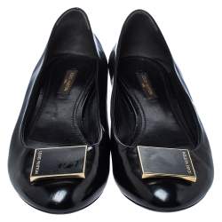 مملوكة مسبقًا حذاء باليرينا فلات لوي فيتون مزين بمربع جلد أسود مقاس 39.5