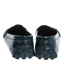 مملوكة مسبقًا Louis Vuitton Blue Patent Leather Oxford Logo Loafers Size 37.5