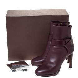 Pre Owned Louis Vuitton Burgundy Leather Belted Ankle Boots Size 41
