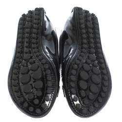 مملوكة مسبقًا Louis Vuitton Black Patent Leather Logo Ballet Flats Size 38
