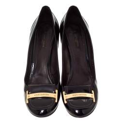 مملوكة مسبقًا حذاء كعب عالي لوي فيتون مقدمة مستديرة مزهرف بسعار الماركة جلد لامع عنابي داكن مقاس 41