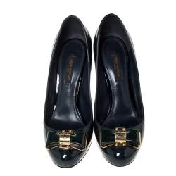 مملوكة مس بقًا حذاء كعب عالي لوي فيتون مزين بفيونكة جلد لامع أخضر مقاس 36