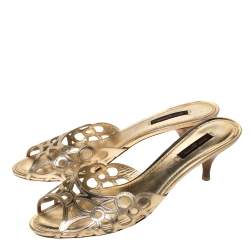 مملوكة مسبقًا Louis Vuitton Metallic Gold Laser Cut Leather Slide Sandals 38.5