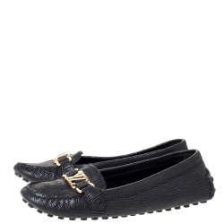مملوكة مسبقًا Louis Vuitton Black Textured Leather Oxford Loafers Size 40