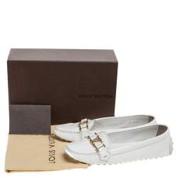Pre Owned Louis Vuitton White Patent Leather Oxford Loafers Size 40