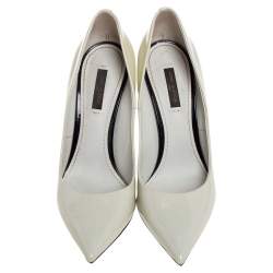 Louis Vuitton White Patent Leather Eyeline Pointed Toe Pumps Size 38.5