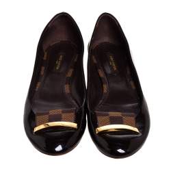مملوكة مسبقًا Louis Vuitton Burgundy Patent Leather And Damier Ebene Canvas Logo Ballet Flats Size 38