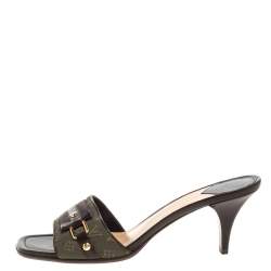 مملوكة مسبقًا Louis Vuitton Vintage Green Canvas And Brown Leather Trim Open Toe Sandals Size 38.5