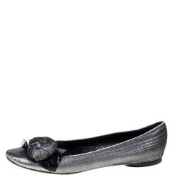 Louis Vuitton Silver/Black Lamé Fabric Rose Applique Embellished Ballet Flats Size 39.5