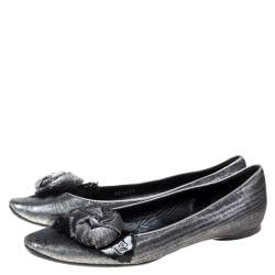 Louis Vuitton Silver/Black Lamé Fabric Rose Applique Embellished Ballet Flats Size 39.5