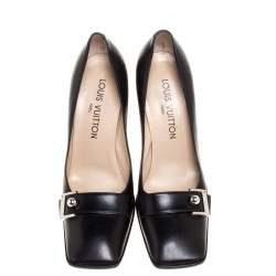 مملوكة مسبقًا حذاء كعب عالي لوي فيتون مقدمة مربعة جلد أسود مقاس 36