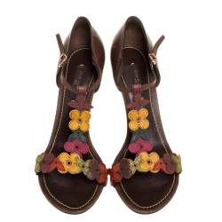 مملوكة مسبقًا Louis Vuitton Brown Leather Aubepine Floral T Strap Sandals Size 37