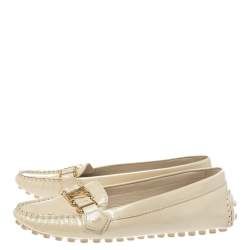 Pre Owned Louis Vuitton Light Cream Patent Leather Oxford  Loafers Size 37