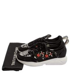 Pre Owned Louis Vuitton Black Patent Leather And Mesh Crystal Embellished Low Top Sneakers Size 39