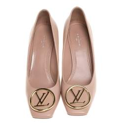 مملوكة مسبقًا حذاء كعب عالى لوى فيتون مقدمة مربعة ميدلين جلد بيج مقاس 40