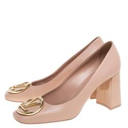 مملوكة مسبقًا حذاء كعب عالى لوى فيتون مقدمة مربعة ميدلين جلد بيج مقاس 40