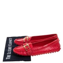 Pre Owned حذاء لوفرز لوي فيتون جلد ثعبان أحمر مقاس 35