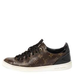 مملوكة مسبقًا Louis Vuitton Brown/Black Monogram Canvas and Patent Leather Frontrow Low Top Sneakers Size 40