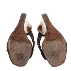 مملوكة مسبقًا Louis Vuitton Black Canvas Studded Wedge Cross Strap Sandals Size 38