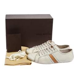 Pre Owned Louis Vuitton White Leather Logo Acrobat Sneakers Size 38