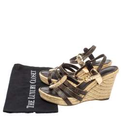 مملوكة مسبقًا Louis Vuitton Monogram Canvas and Metallic Gold Leather Bahamas T Strap Espadrille Wedge Sandals Size 39