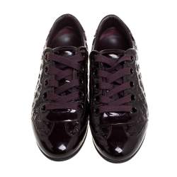 مملوكة مسبقًا حذاء رياضى لوى فيتون منخفض من أعلى جلد لامع مونوغرامى بنفسجى مقاس 35.5