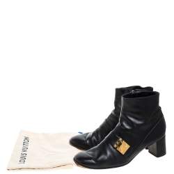 مملوكة مسبقًا Louis Vuitton Black Leather Zip Ankle Boots Size 39.5