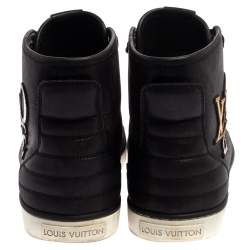 مملوكة مسبقًا Louis Vuitton Black Leather Punchy Love Patch High Top Sneakers Size 38.5