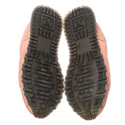 مملوكة مسبقًا حذاء رياضي لوي فيتون رباط علوي شبك و سويدي برتقالي زهري مقاس 37