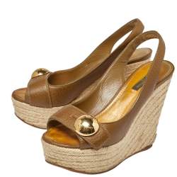 Pre Owned صندل لوي فيتون كعب روكي إسبادريل مقدمة مفتوحة نعل سميك فتحة كعب جلد أخضر زيتوني مقاس 37