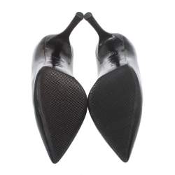 مملوكة مسبقًا  Louis Vuitton Black Leather Heartbreaker Pointed Toe Pumps Size 37