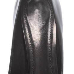 مملوكة مسبقًا  Louis Vuitton Black Leather Heartbreaker Pointed Toe Pumps Size 37