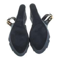 مملوكة مسبقًا Louis Vuitton Denim Fabric And Patent Leather Monogram Bastille Espadrilles Slingback Wedge Sandals Size 40