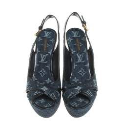 مملوكة مسبقًا Louis Vuitton Denim Fabric And Patent Leather Monogram Bastille Espadrilles Slingback Wedge Sandals Size 40