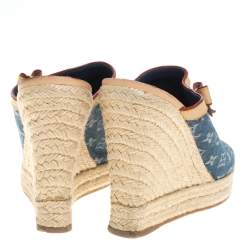 مملوكة مسبقًا صندل سلايد لوي فيتون كعب روكي إسبارديل جلد و دنيم مونوغرامي أزرق و بيج مقاس 37