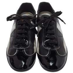 مملوكة مسبقًا Louis Vuitton Black/Silver Patent And Leather Low Top Lace Up Sneakers Size 39.5