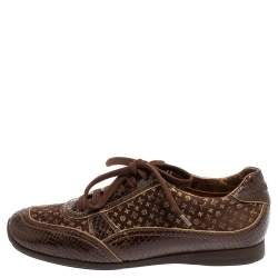 مملوكة مسبقًا Louis Vuitton Brown Monogram Satin And Python Embossed Leather Trim Low Top Sneakers Size 38