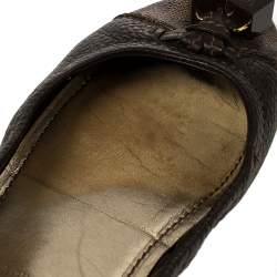 مملوكة مسبقًا Louis Vuitton Brown Leather And Canvas Dice Ballet Flats Size 40