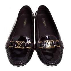 مملوكة مسبقًا حذاء أوكسفوردز لوفرز لوي فيتون جلد عنابي لامع مقاس 39