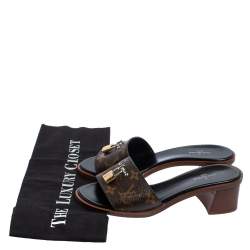 مملوكة مسبقً ا Louis Vuitton Brown/Beige Monogram Canvas Lock It Slide Sandals Size 35