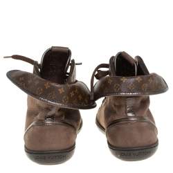 مملوكة مسبقًا حذاء بوت رياضي لوي فيتون "بريا" جلد و كانفاس مونوغرامي بني مقاس 38