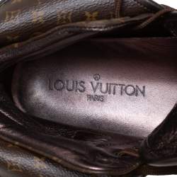 مملوكة مسبقًا حذاء بوت رياضي لوي فيتون "بريا" جلد و كانفاس مونوغرامي بني مقاس 38